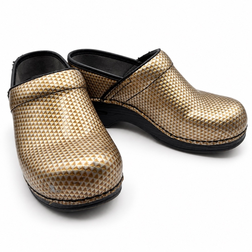 Dansko XP Womens EU 37 Gold Metallic Geometric Slip Resistant Work Clogs Nurse